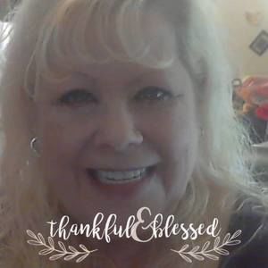 Meet your Posher, Monica